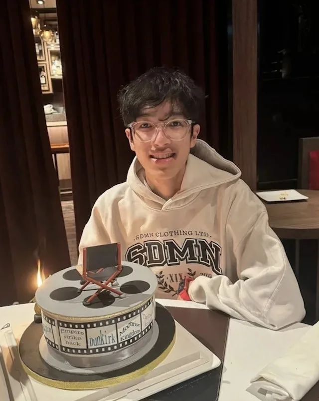 51歲女神素顏陪兒入學！17歲兒成李安學弟驚呆全網 第 4 張