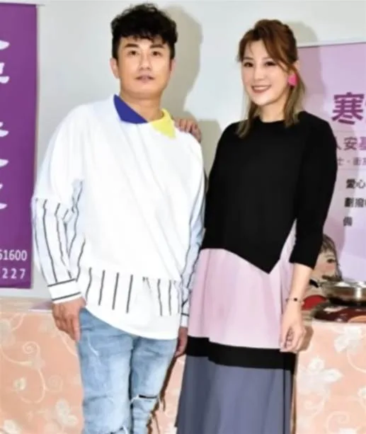 郭婷筠唱到一半急送醫!老公彭正曝真實病況,驚吐險婚變內幕 第 1 張