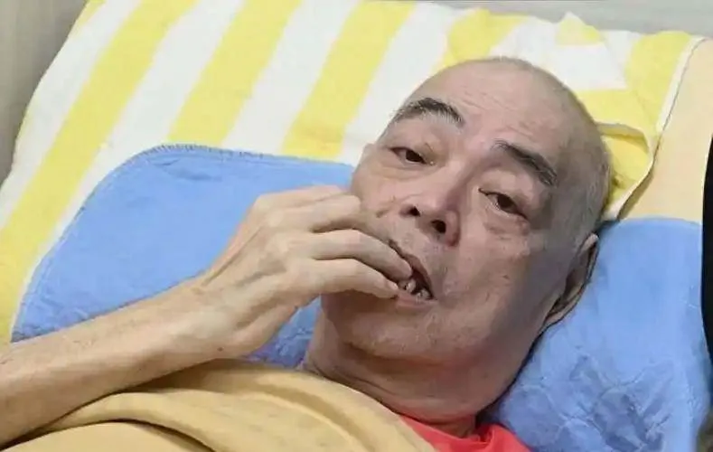 震撼!73歲樂壇天王失智住安養院驚傳1年半沒洗澡、長褥瘡月燒12萬 第 7 張