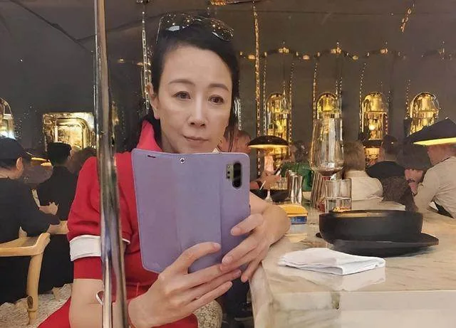 昔日元祖級女神認了患病暴瘦剩40公斤 霸氣出櫃:我是同性戀 第 4 張