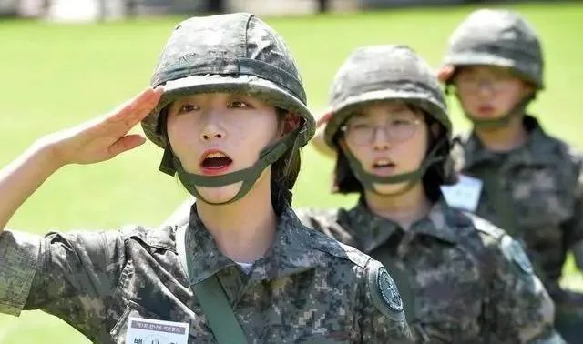 新婚夜淪悲劇!23歲女兵離世前影片曝黑幕 家屬苦等81天怒控:每個人都是兇手 第 10 張