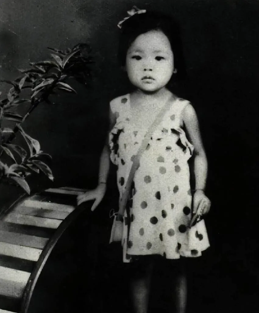 鄧麗君逝世28年後,三哥首度公開妹妹真正死因,台上淚崩 第 4 張
