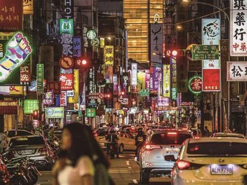 50歲台灣大叔娶蒙古三姐妹!新婚夜全場驚呆:蒙古旅遊真實異國婚姻 第 4 張